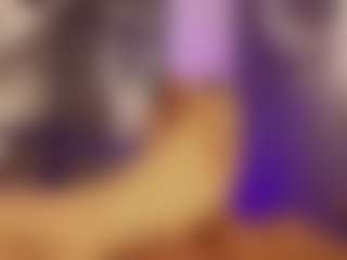 Renatta Cruz's Live Sex Cam Show