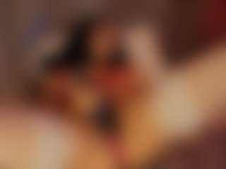Renatta Cruz's Live Sex Cam Show