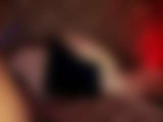Renatta Cruz's Live Sex Cam Show