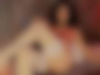 Live cam show with Renatta Cruz - Lush Brown Hair on Lustler