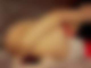 Renatta Cruz's Live Sex Cam Show