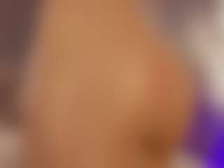 Renatta Cruz's Live Sex Cam Show