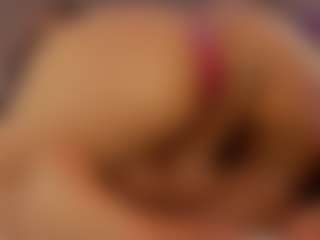 Renatta Cruz's Live Sex Cam Show