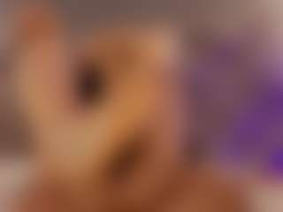 Renatta Cruz's Live Sex Cam Show
