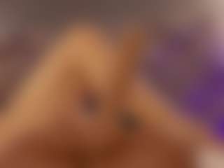 Renatta Cruz's Live Sex Cam Show