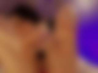 Renatta Cruz's Live Sex Cam Show