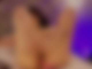 Renatta Cruz's Live Sex Cam Show
