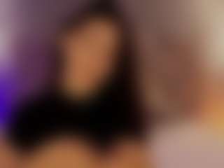 Renatta Cruz's Live Sex Cam Show