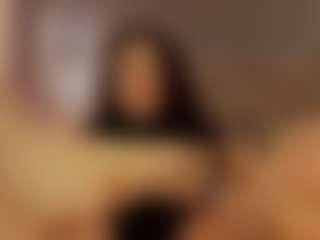 Renatta Cruz's Live Sex Cam Show