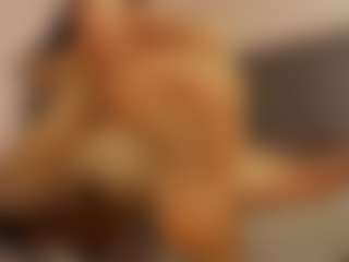 Renatta Cruz's Live Sex Cam Show