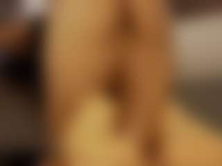 Live cam show with Renatta Cruz - Blowjob on Hubzter Live