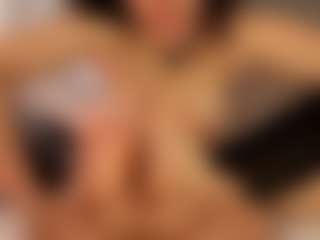 Renatta Cruz's Live Sex Cam Show