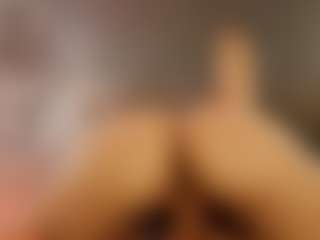 Renatta Cruz's Live Sex Cam Show