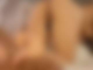 Renatta Cruz's Live Sex Cam Show