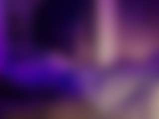 Live cam show with Renatta Cruz - Spank Brown Hair on madthumbs