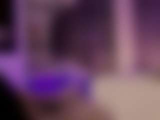 Renatta Cruz's Live Sex Cam Show