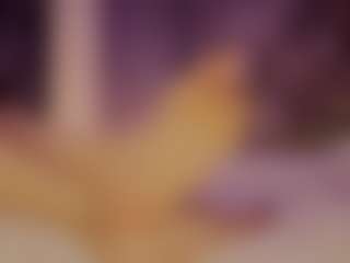 Renatta Cruz's Live Sex Cam Show
