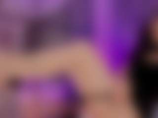 Renatta Cruz's Live Sex Cam Show