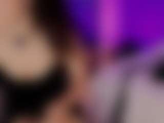 Renatta Cruz's Live Sex Cam Show