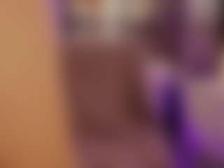 Renatta Cruz's Live Sex Cam Show
