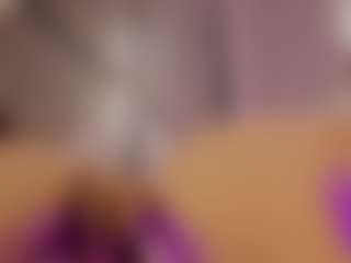Renatta Cruz's Live Sex Cam Show