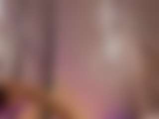 Renatta Cruz's Live Sex Cam Show