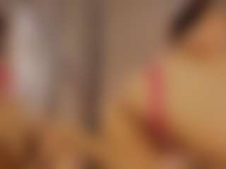 Renatta Cruz's Live Sex Cam Show