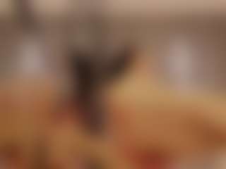 Renatta Cruz's Live Sex Cam Show