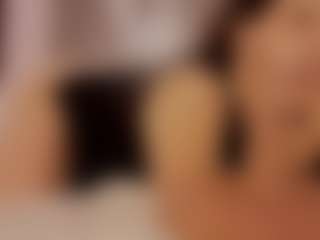 Renatta Cruz's Live Sex Cam Show