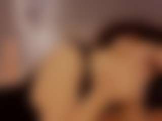 Renatta Cruz's Live Sex Cam Show