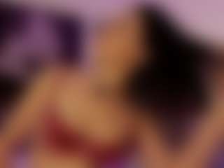 Renatta Cruz's Live Sex Cam Show