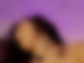 Renatta Cruz's Live Sex Cam Show