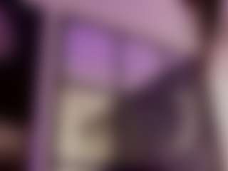 Renatta Cruz's Live Sex Cam Show