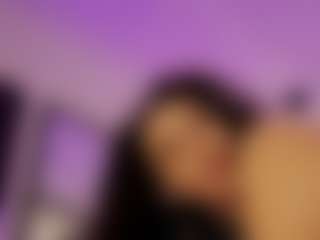 Renatta Cruz's Live Sex Cam Show