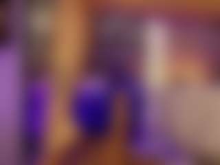 Renatta Cruz's Live Sex Cam Show