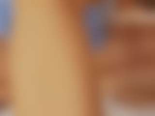 Renatta Cruz's Live Sex Cam Show