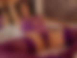 Renatta Cruz's Live Sex Cam Show