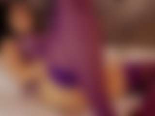 Renatta Cruz's Live Sex Cam Show