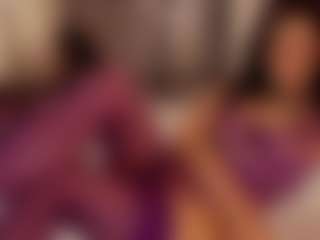 Renatta Cruz's Live Sex Cam Show