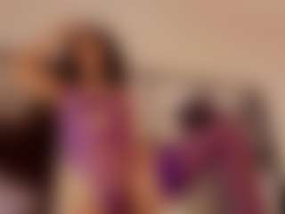 Renatta Cruz's Live Sex Cam Show