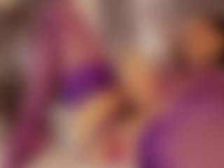 Renatta Cruz's Live Sex Cam Show