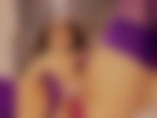 Renatta Cruz's Live Sex Cam Show
