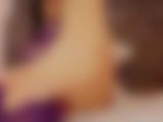 Renatta Cruz's Live Sex Cam Show