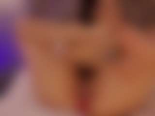 Renatta Cruz's Live Sex Cam Show