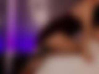 Renatta Cruz's Live Sex Cam Show