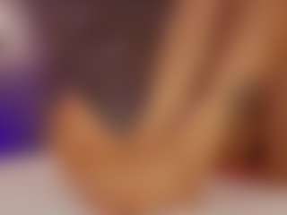 Renatta Cruz's Live Sex Cam Show