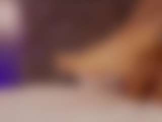 Renatta Cruz's Live Sex Cam Show