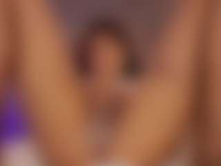 Renatta Cruz's Live Sex Cam Show