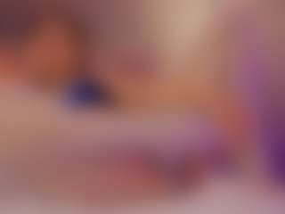 Live cam show with Renatta Cruz - Athletic Amateur on alttransgirls