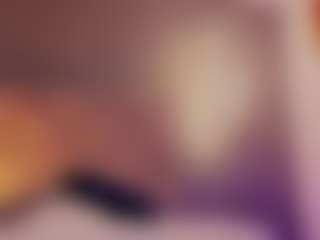 Live cam show with Renatta Cruz - Strip on MyBangCams